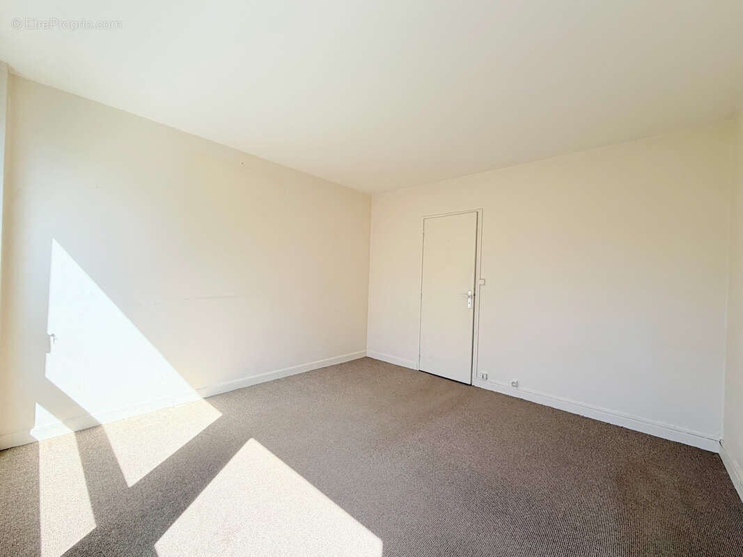 Appartement à RUEIL-MALMAISON