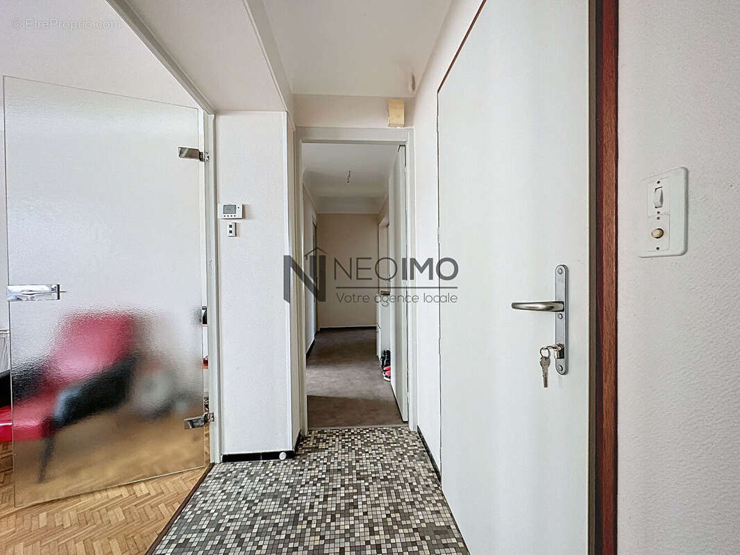 Appartement à NEUFCHATEAU