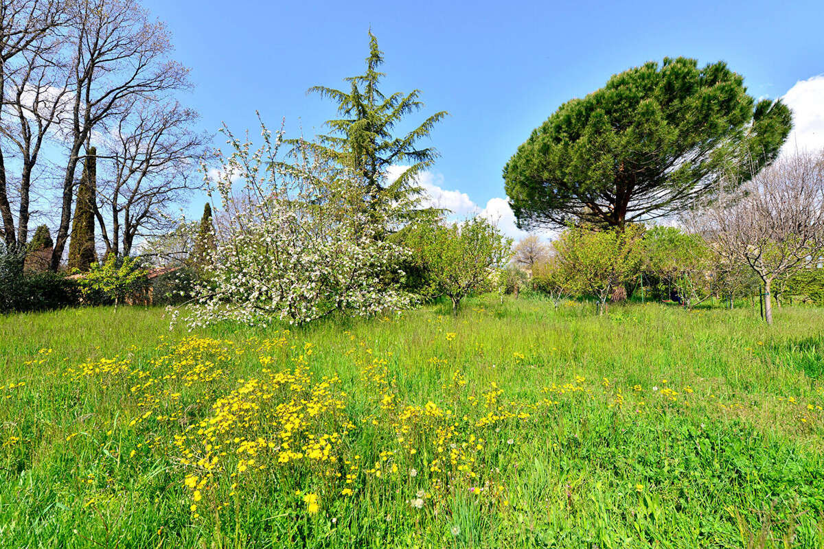 Maison à SAINT-CEZAIRE-SUR-SIAGNE