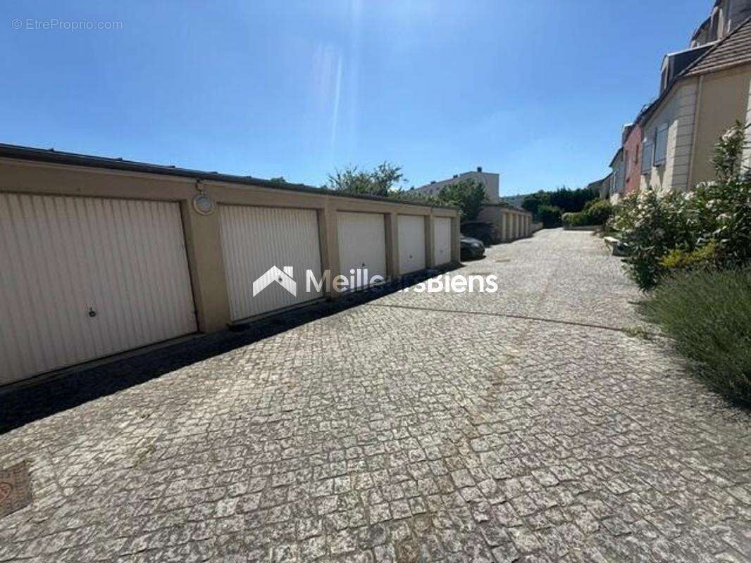 Appartement à MANTES-LA-VILLE