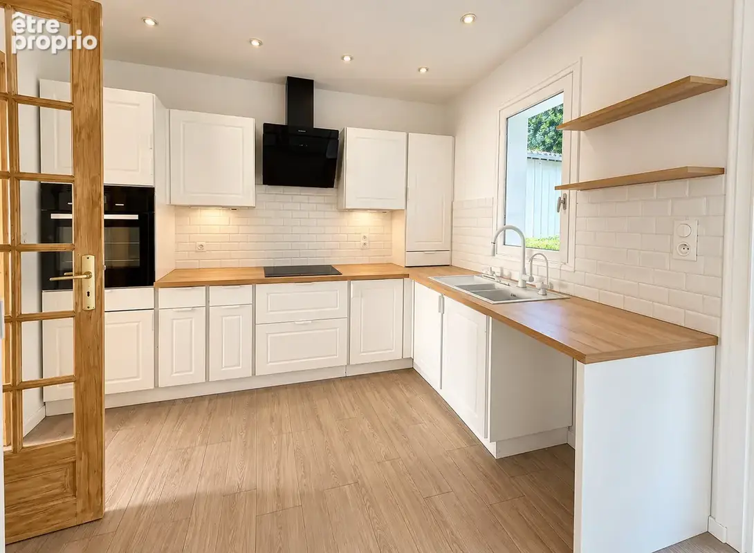 Maison T5 de 101 m2  avec jardin de 500m2 à Camps-la-Source 83170 - photo 6