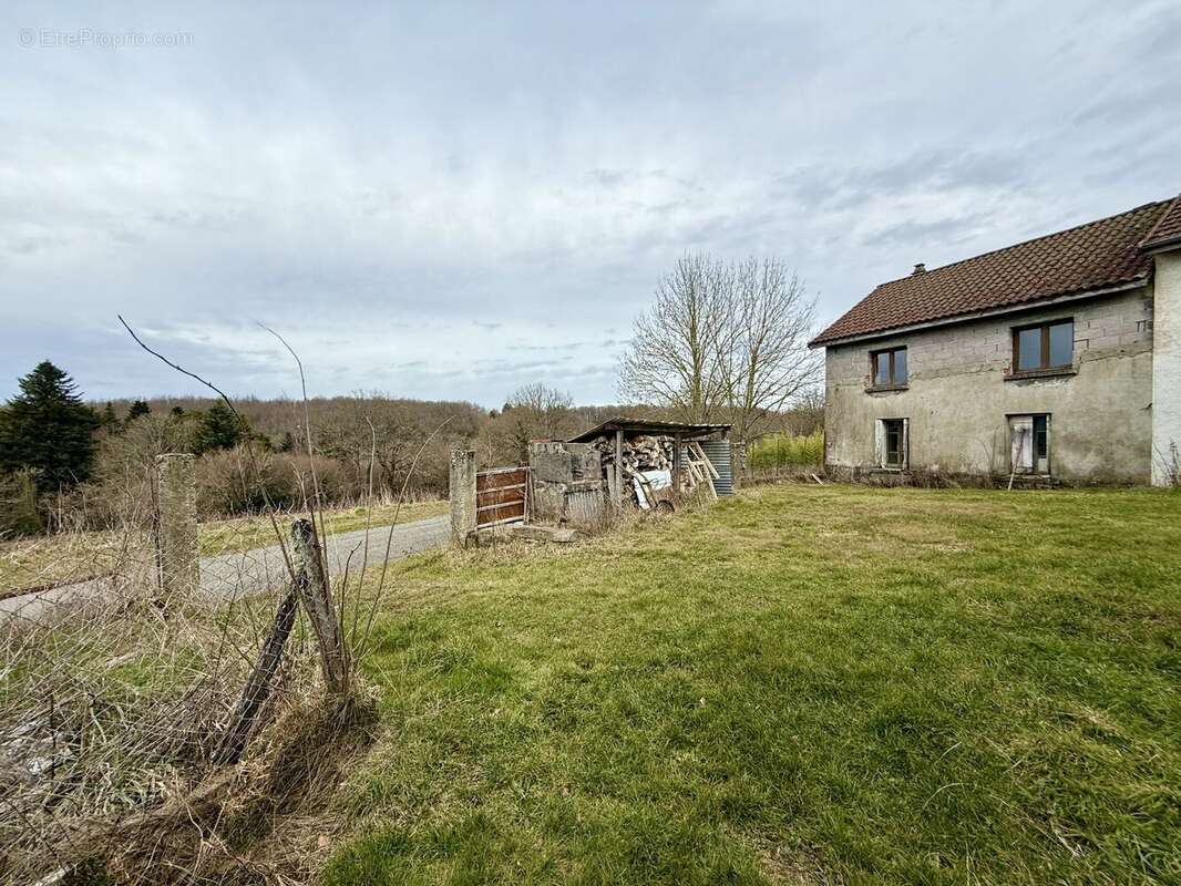 Maison à LES ANCIZES-COMPS