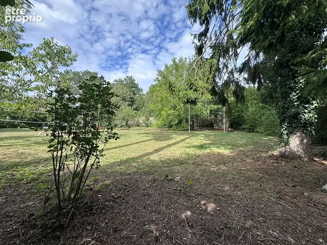 FEUCHEROLLES - Terrain constructible - photo 2