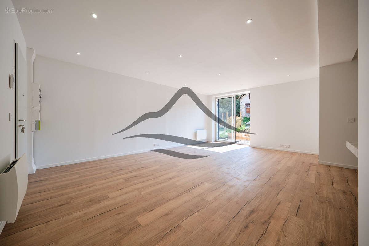 Appartement à CHANAZ