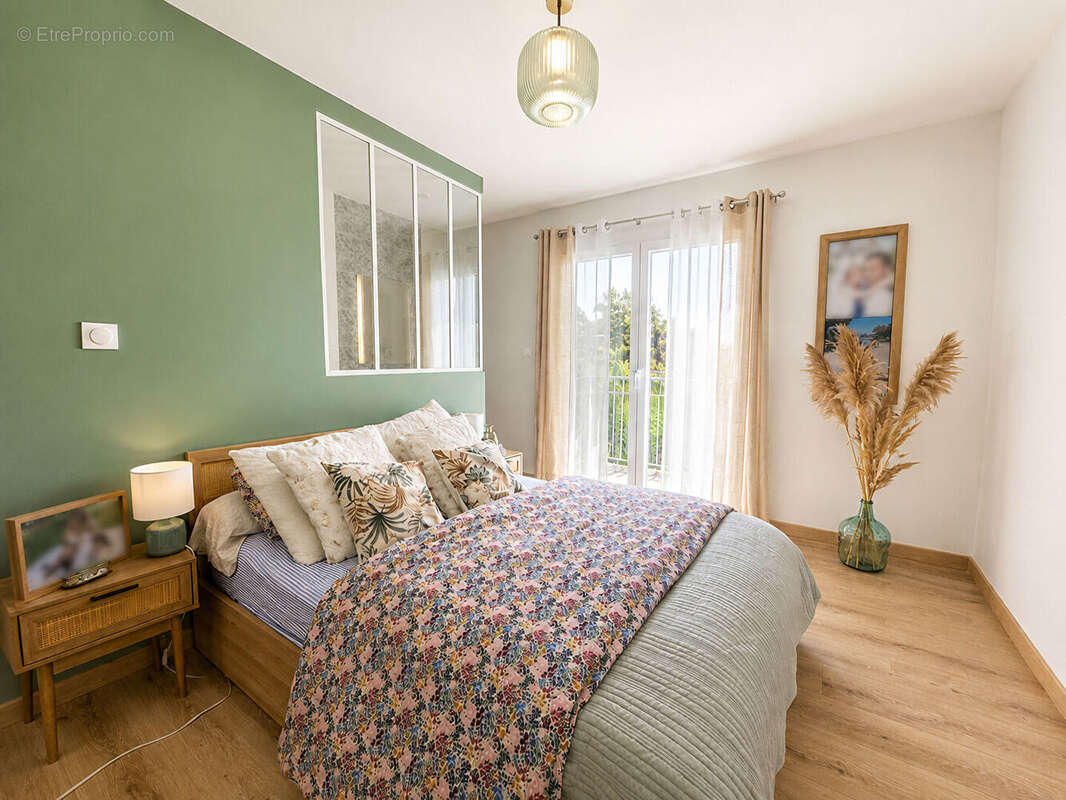 Maison 113 m² à Fontaine-Le-Comte  - photo 6