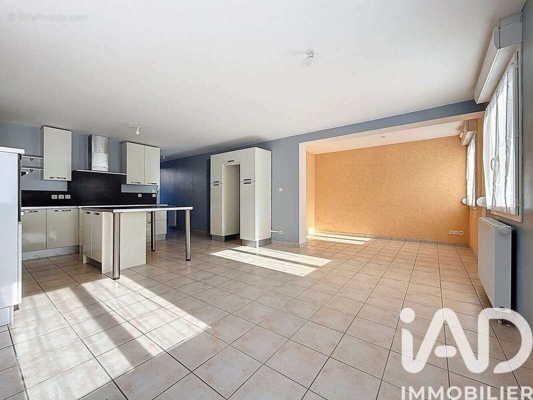 Photo 3 - Appartement à VAROIS-ET-CHAIGNOT