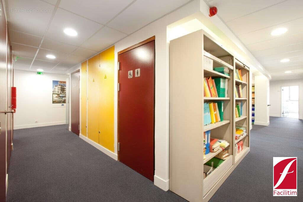 Commerce à MONTIGNY-LE-BRETONNEUX