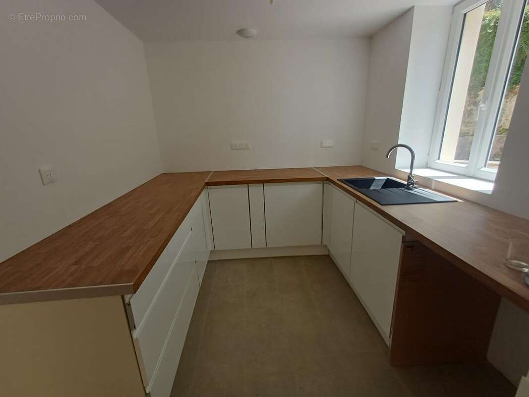 Maison 102 m² à Guignemicourt  - photo 6