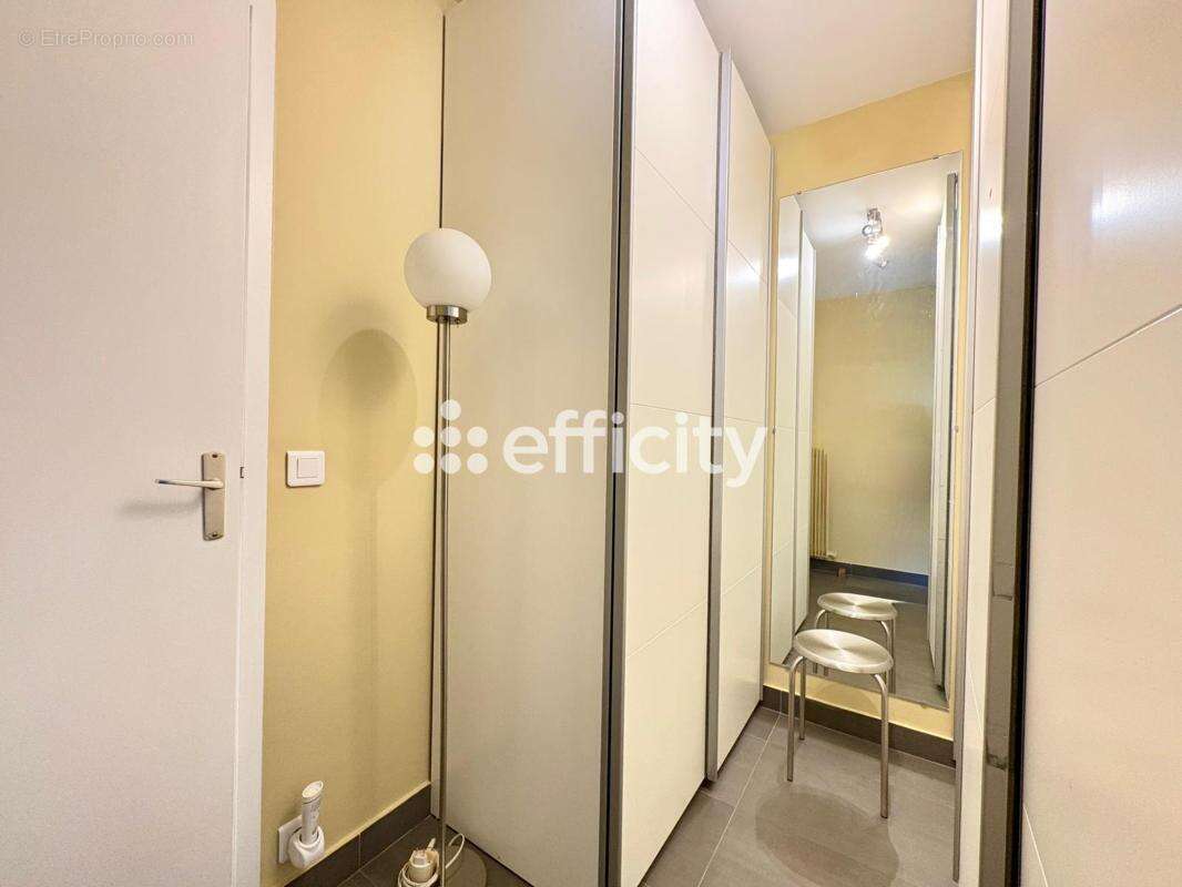 Appartement à RUEIL-MALMAISON