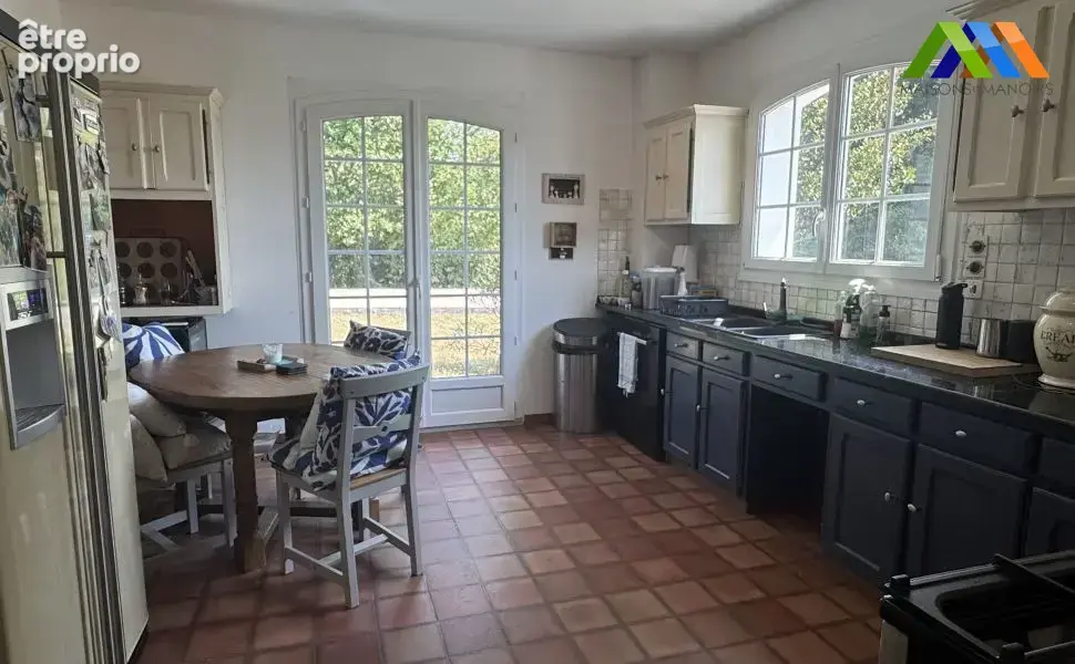 Family home with 2 hectares