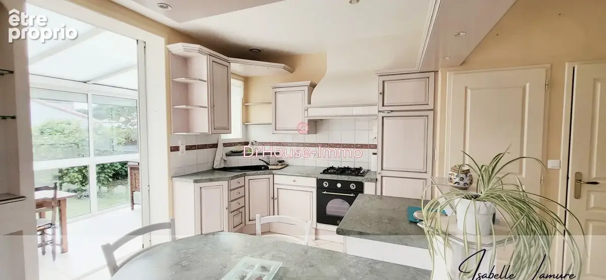 Maison 4 pièces 110 m² à vendre à Chantonnay (85110) - photo 13