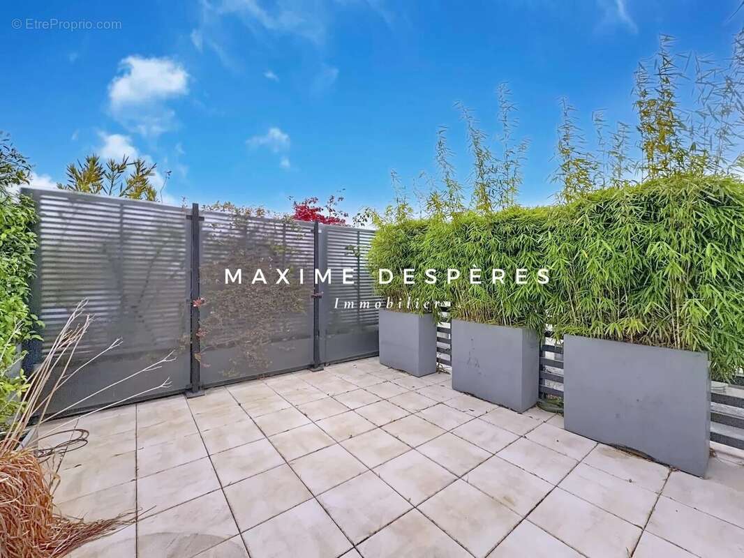 Appartement à LEVALLOIS-PERRET