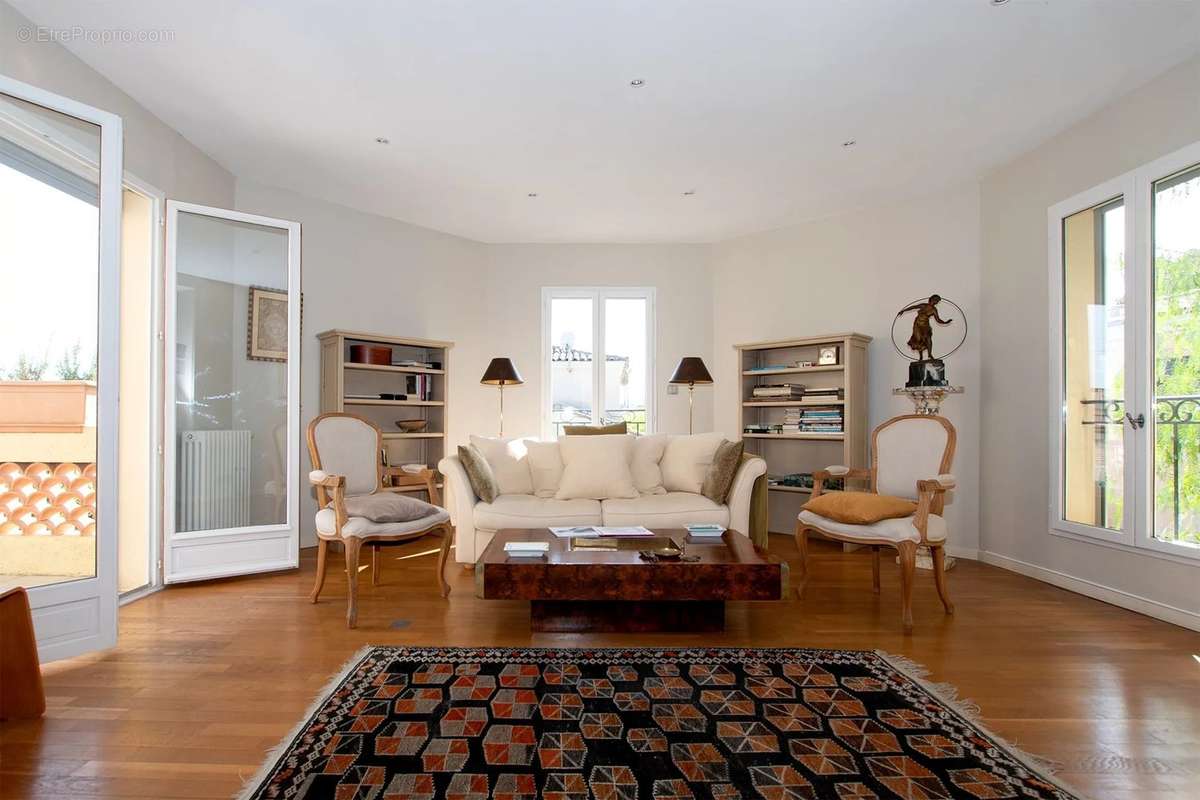 Maison à CAGNES-SUR-MER