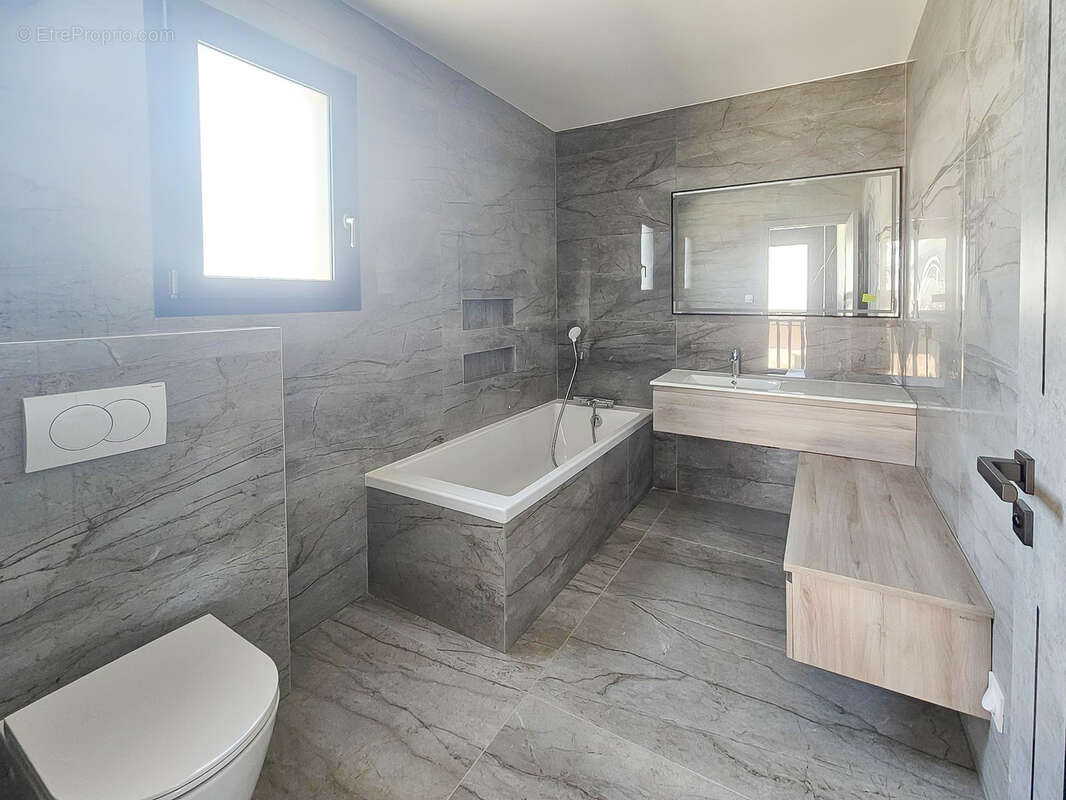 Maison à SAINT-RAMBERT-D'ALBON