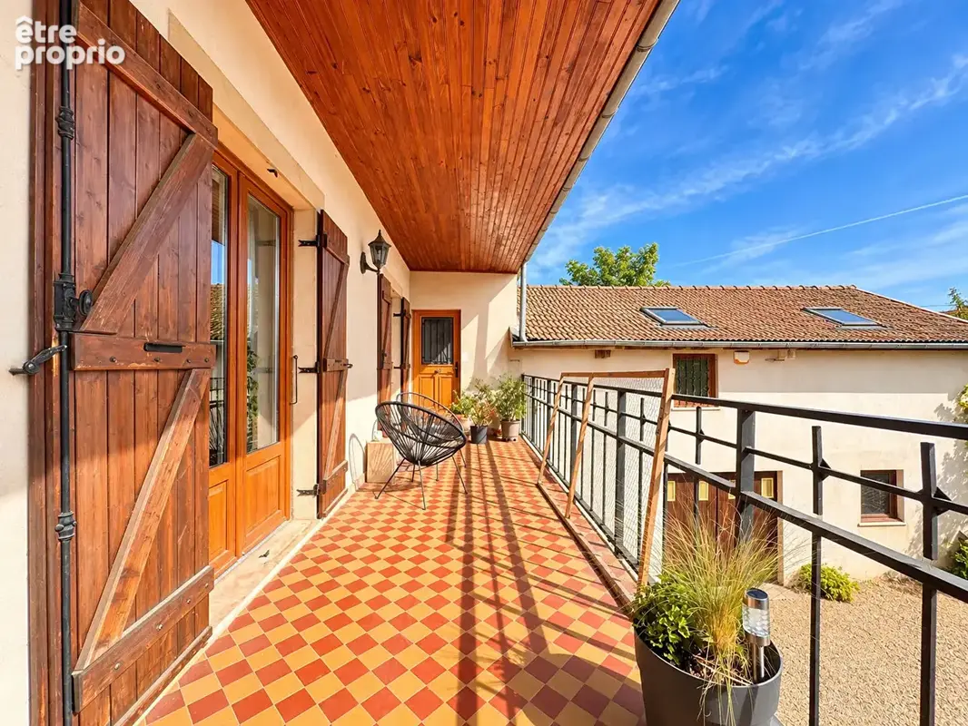 Beaune, quartier de la gare - maison de caractère en pierre - habitation ou activité professionnelle - photo 11