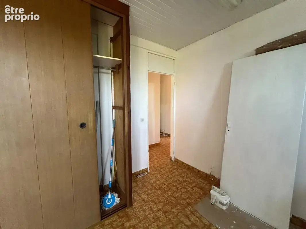 A VENDRE : Villa T8 de 200m² au Gosier (97190) - photo 13
