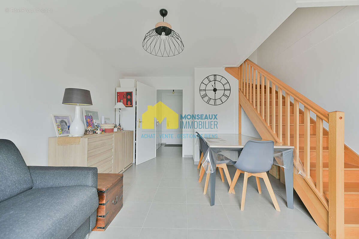 Appartement à VILLIERS-SUR-ORGE