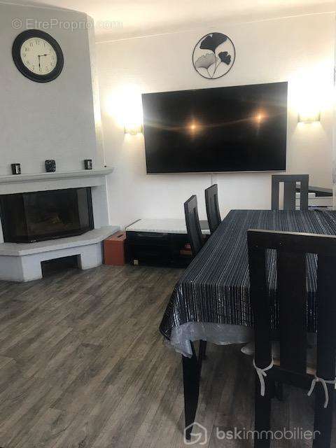 A vendre maison mitoyenne des deux cotes dammarie-les-lys - photo 2