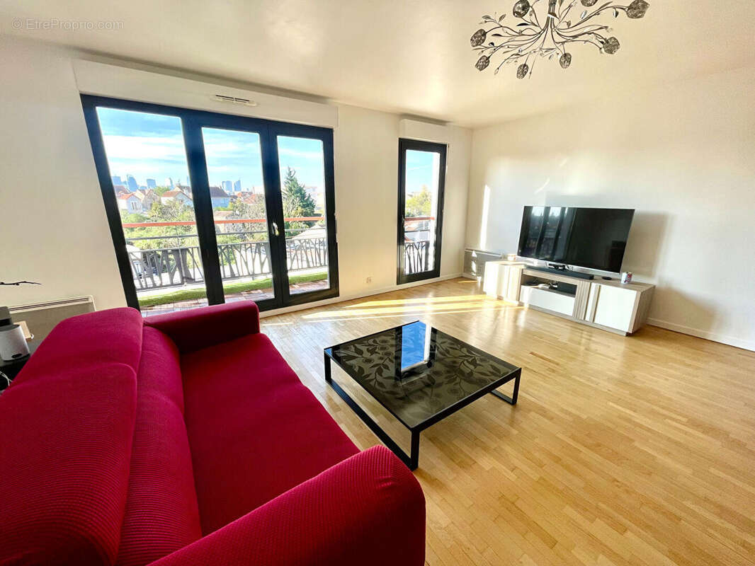 Appartement à COLOMBES