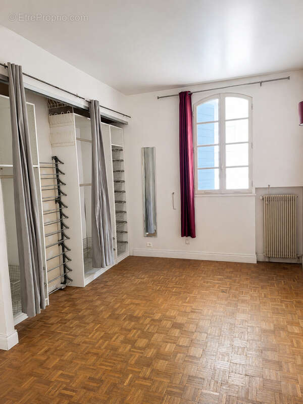 Maison de ville 120 m2 avec terrasses - quartier de la Roquette à Arles - photo 12