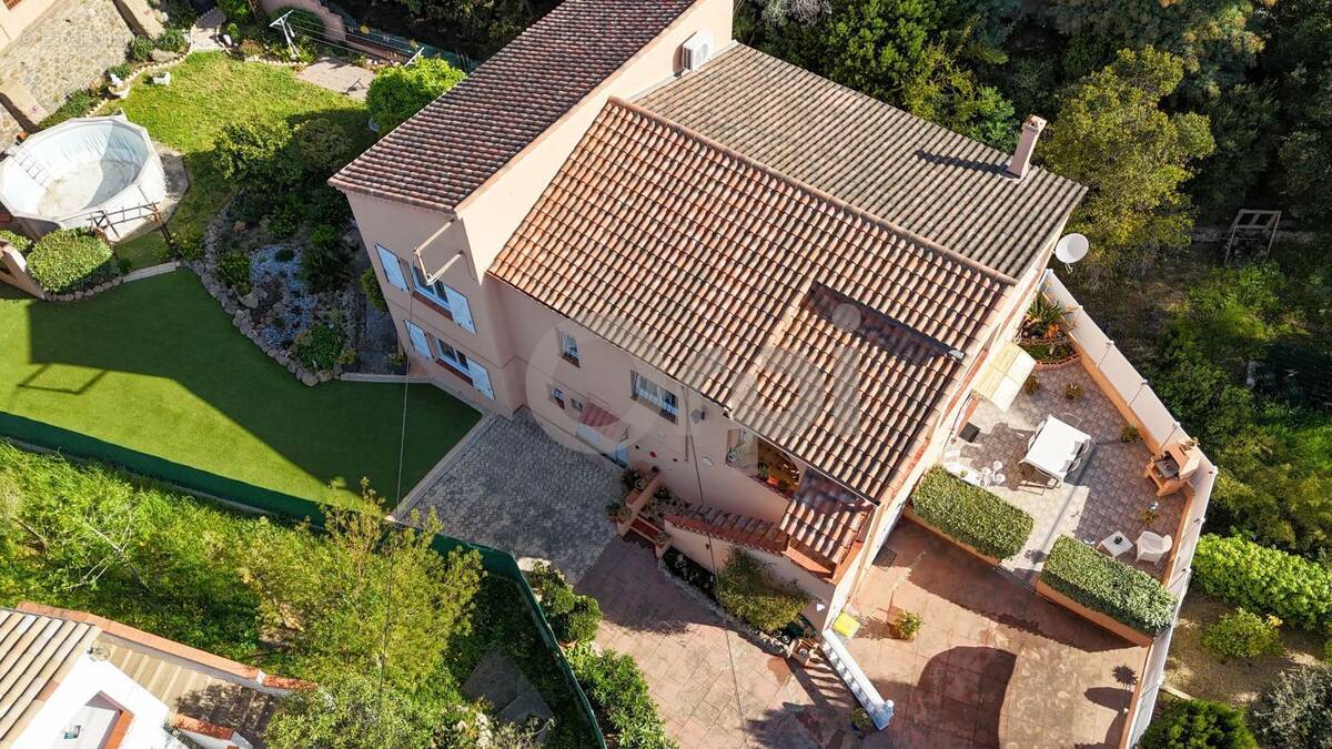 Maison à FREJUS