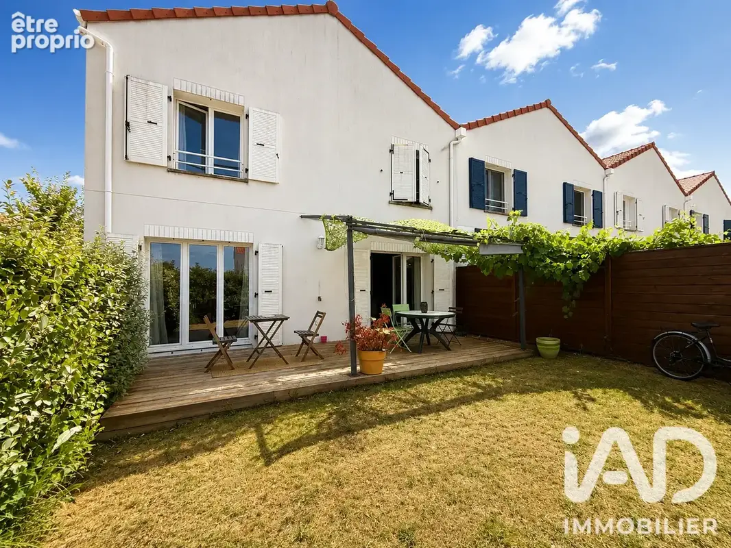 Photo 1 - Maison à VAUJOURS