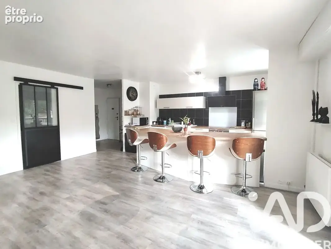 Photo 1 - Appartement à LES ULIS