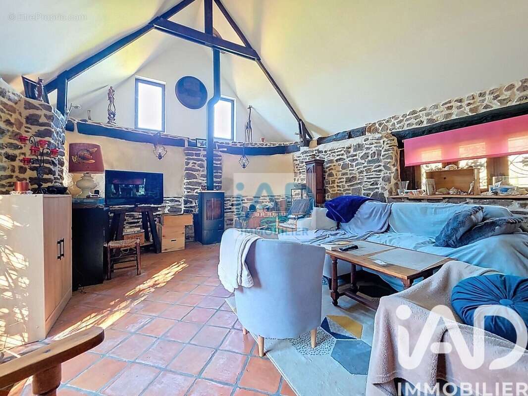 Photo 3 - Maison à SAINT-JEAN-DES-CHAMPS