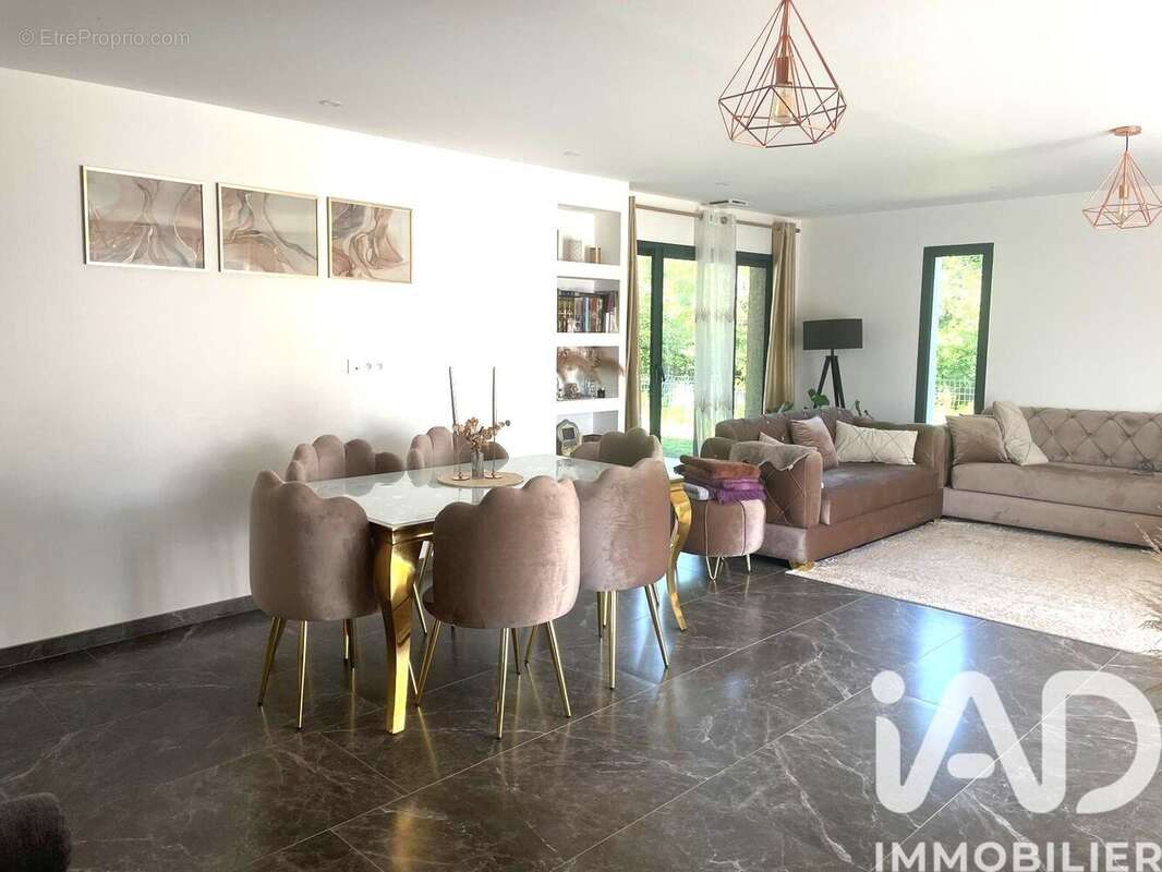 Maison 117 m² à Montauban  - photo 4