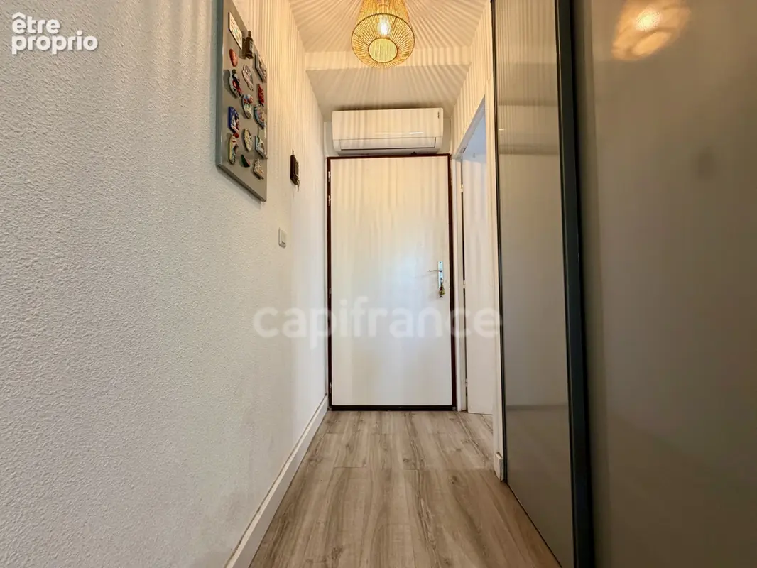 Balaruc-les-bains(34), vendu meublé, studio rénové en rdc, terrasses, deux stationnements privés, proche des thermes - photo 8