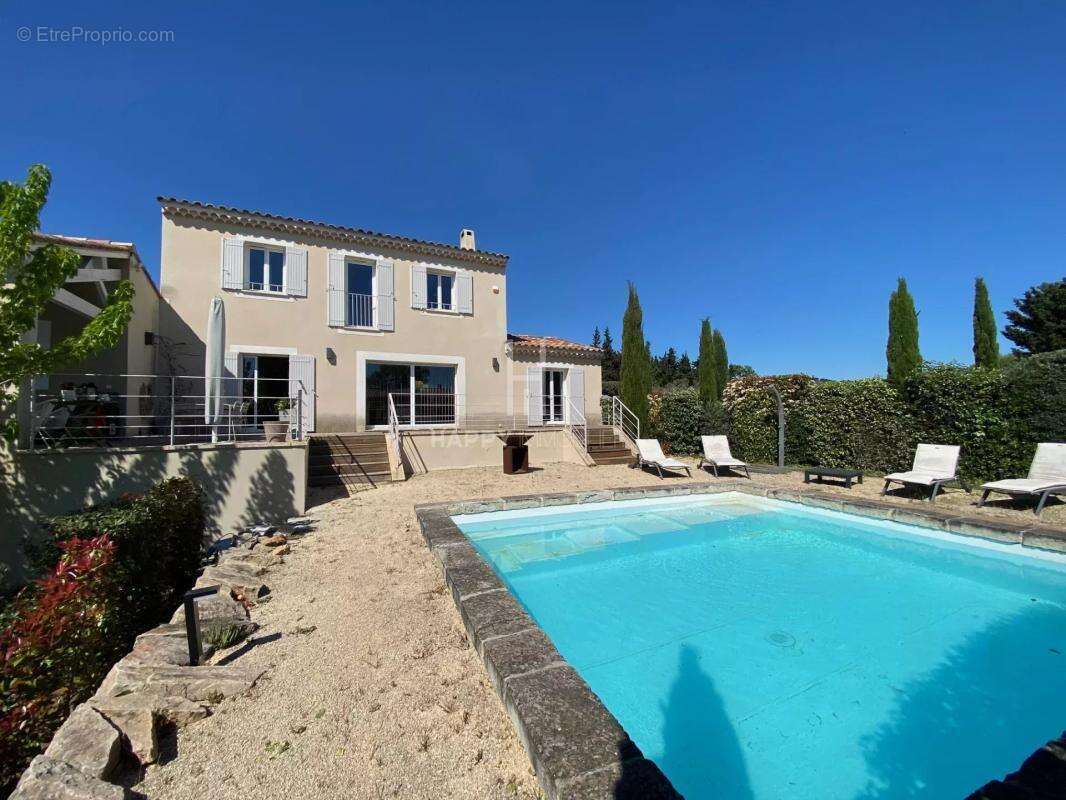 Maison à MAUSSANE-LES-ALPILLES