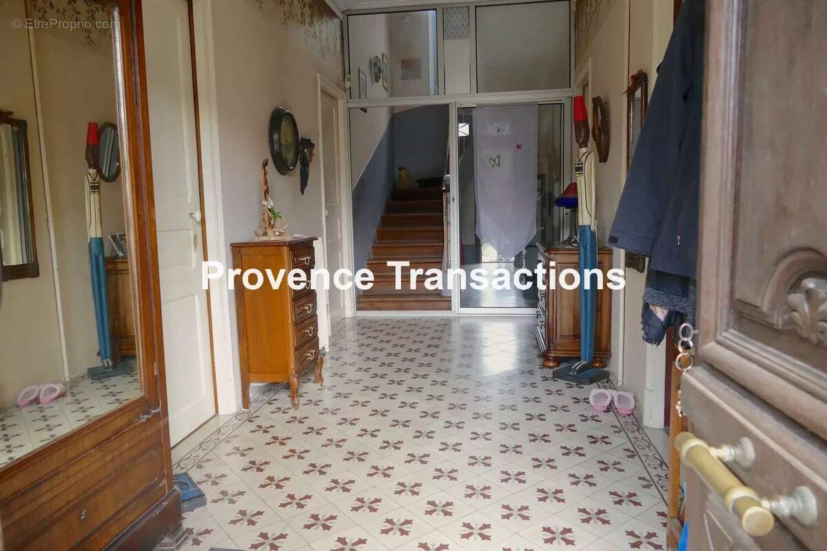 Maison à VAISON-LA-ROMAINE