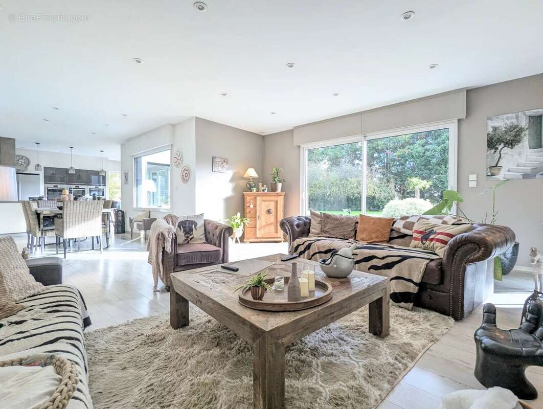 Maison à PACY-SUR-EURE