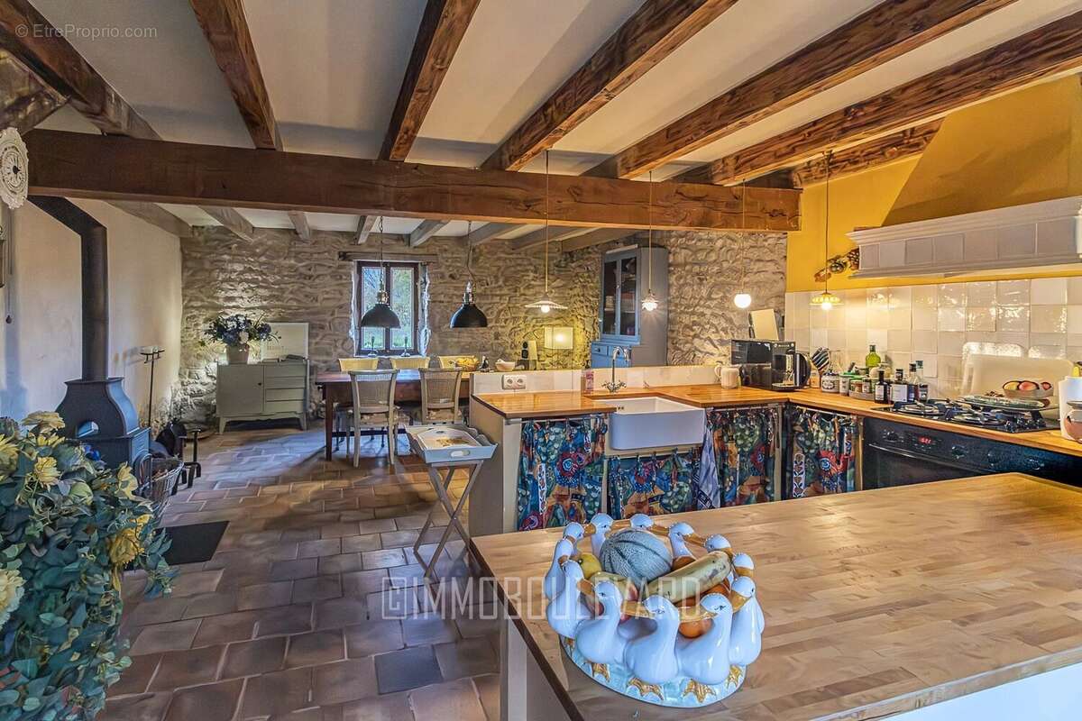 Maison à LE QUARTIER