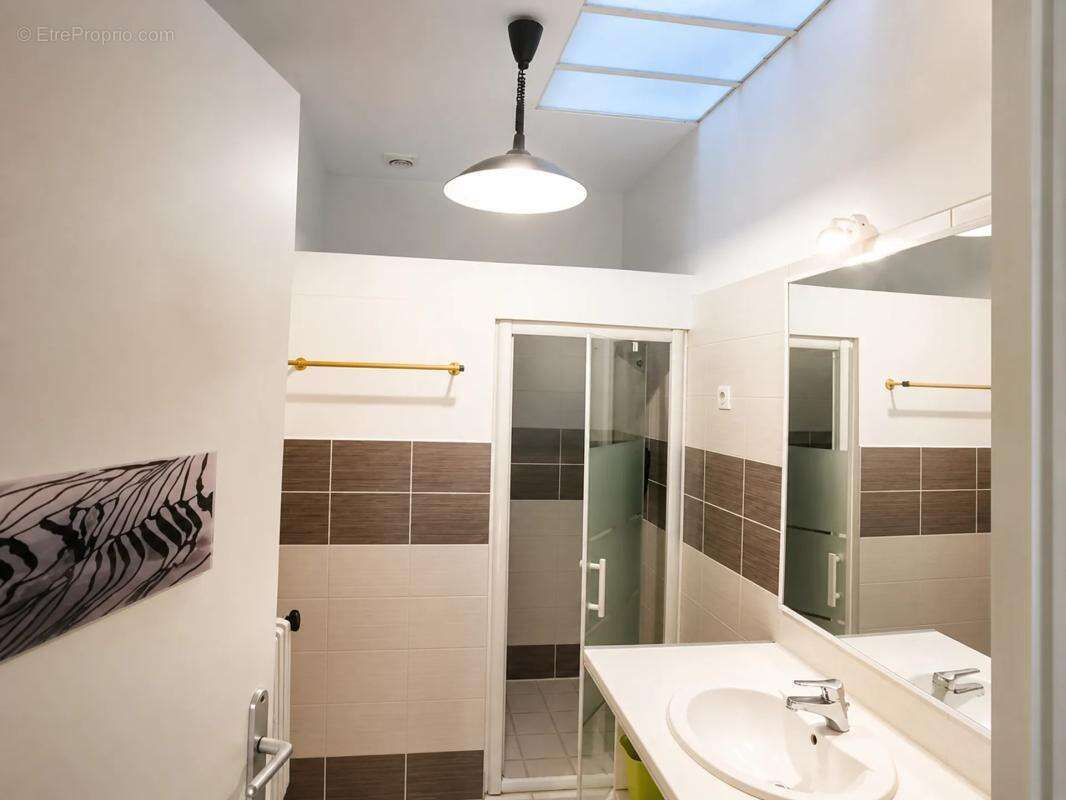 Maison de 7 pièces de 156 m² à Talence - photo 11