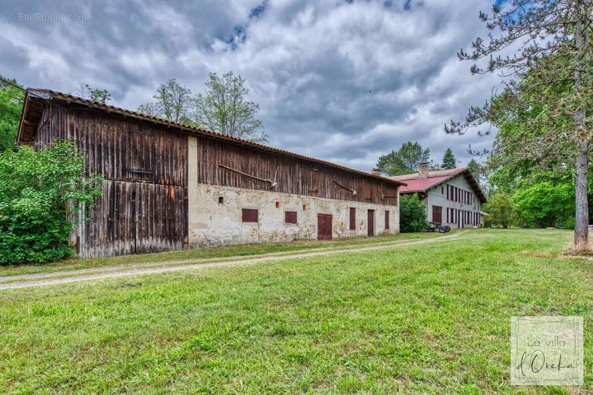 Maison à SAINT-SYMPHORIEN