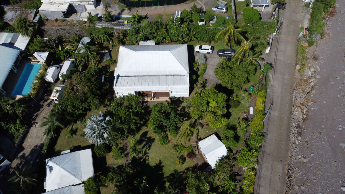 Maison à SAINT-DENIS
