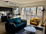 Appartement à CHARENTON-LE-PONT