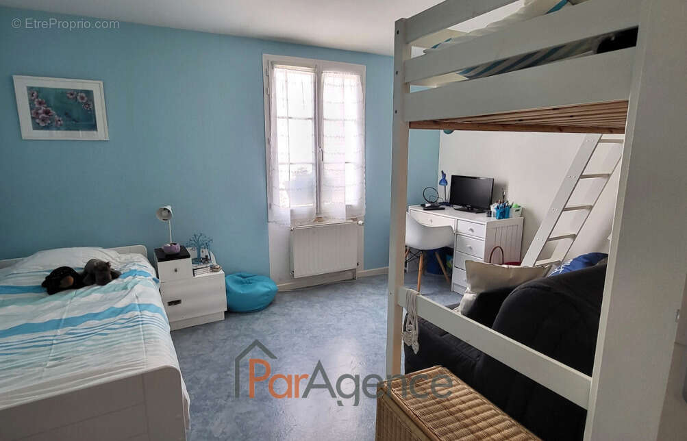 Maison à VAUX-SUR-MER