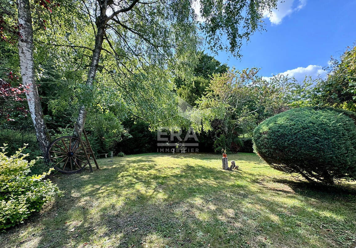 Maison à COMBS-LA-VILLE