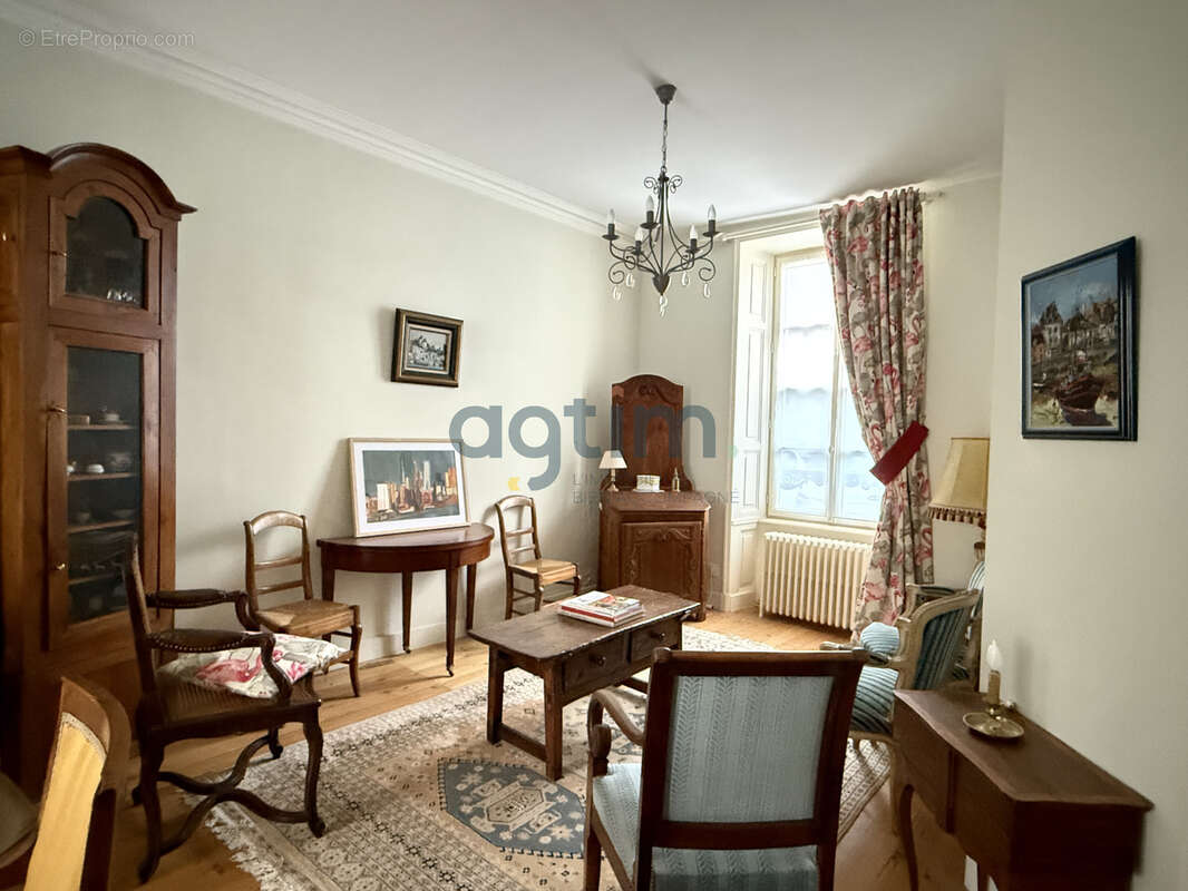 Maison à LA ROCHE-SUR-YON