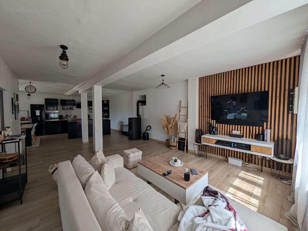 Maison de ville 120 m2 avec cour - photo 3