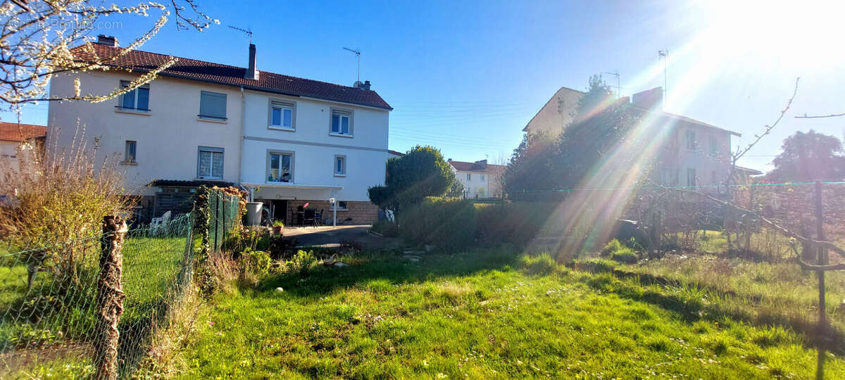 Maison à CONFLANS-EN-JARNISY