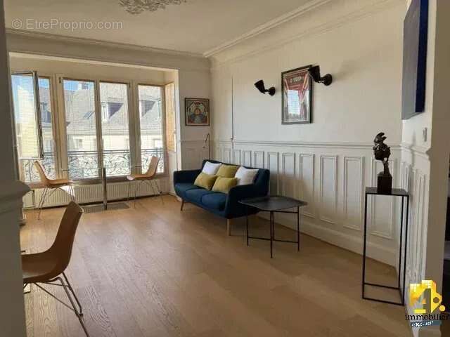Appartement à COMPIEGNE