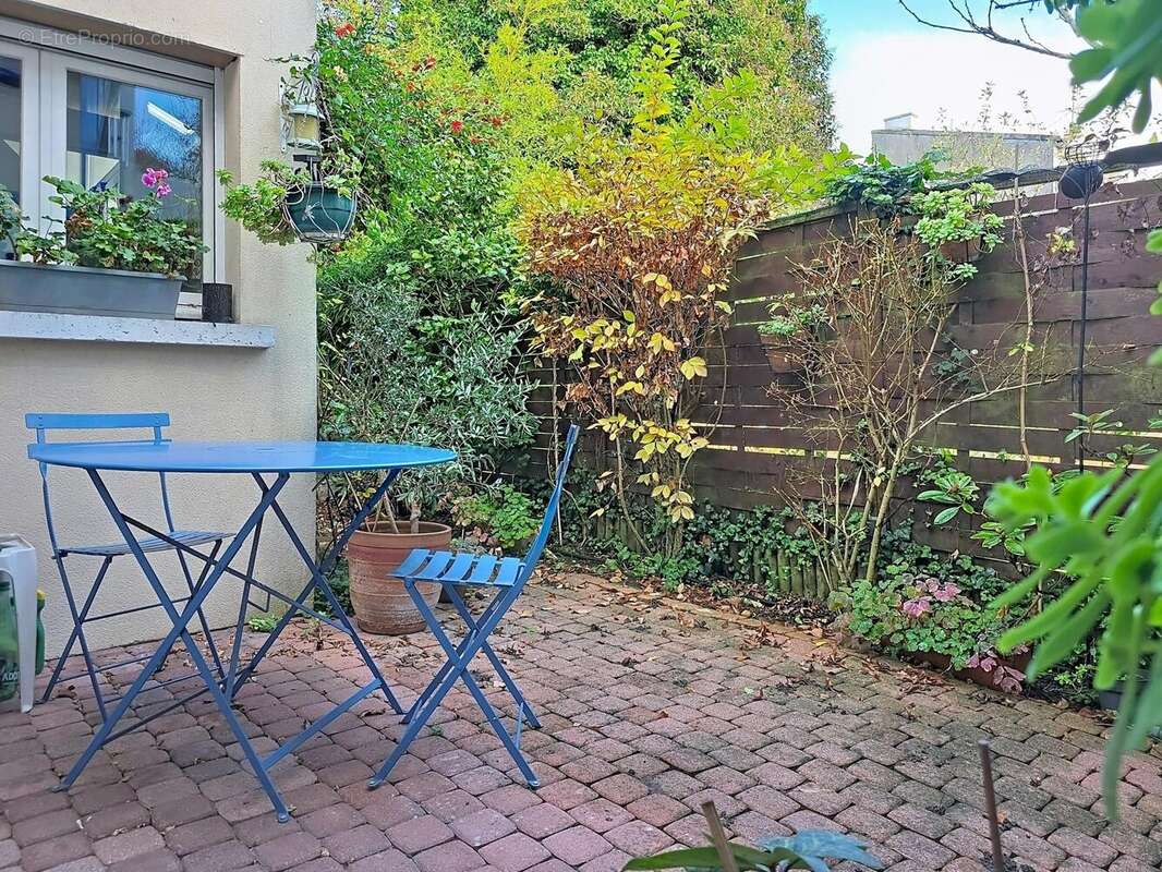 Photo 3 - Maison à LES LILAS
