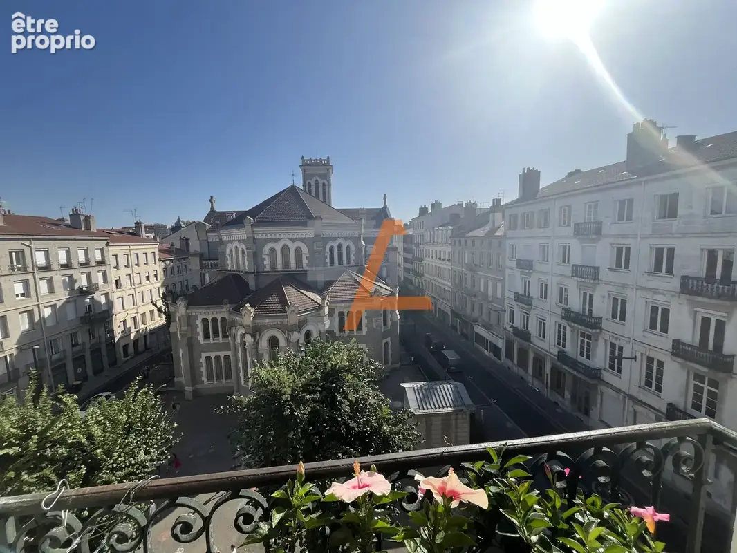 JEAN JAURES Appartement 4 pièces   110 m2   Saint-Étienne - photo 8