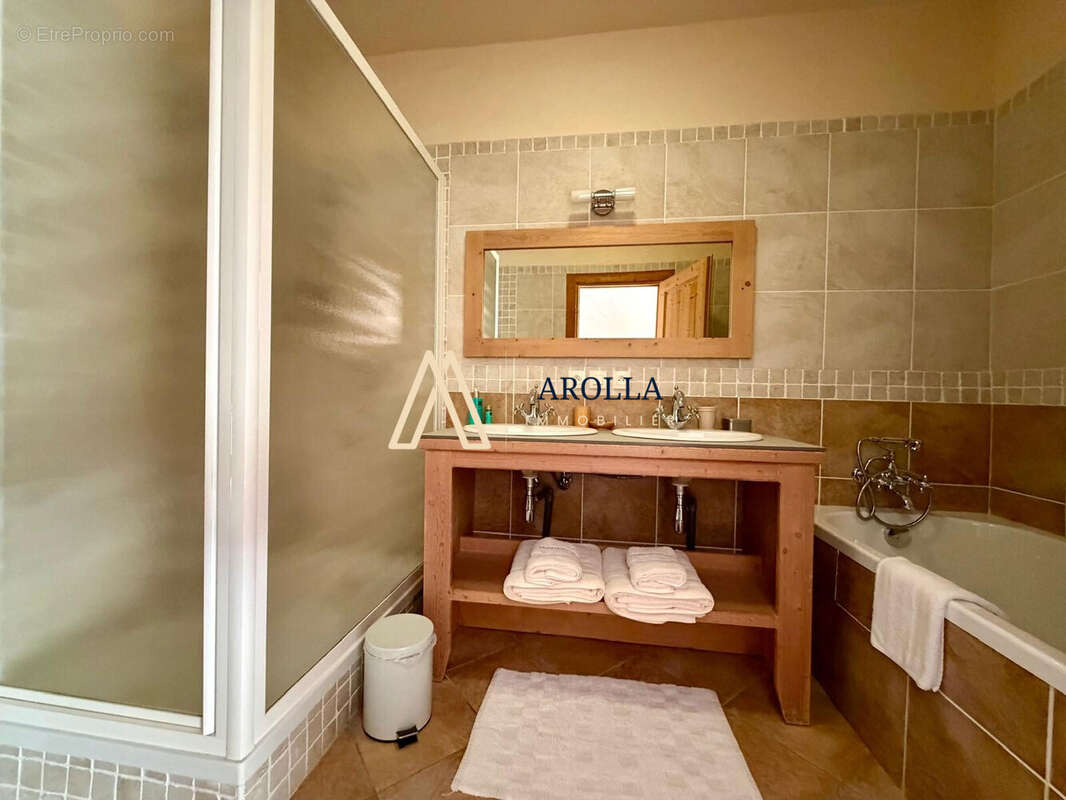 Appartement à MONTVALEZAN