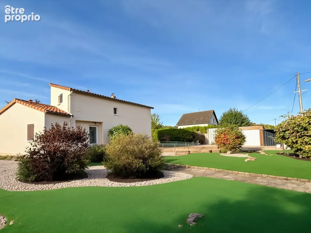 Dept de la Vienne (86)  Maison de caractère à vendre 6 pièces CHATELLERAULT (86) - photo 3