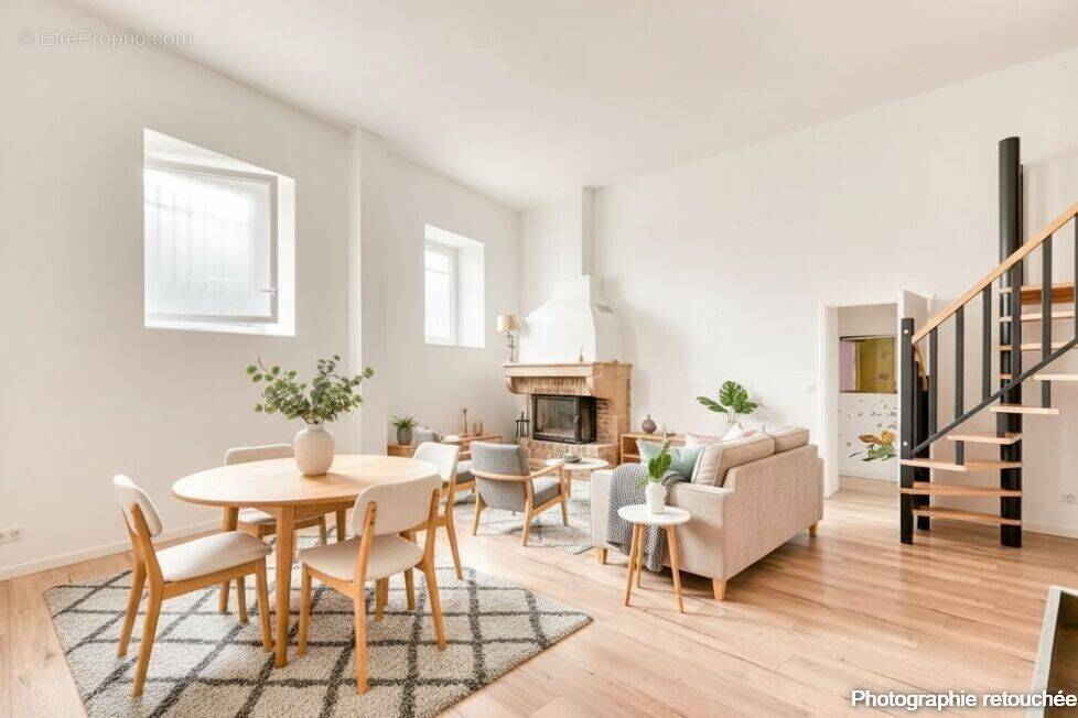 Appartement à SAINTE-FOY-LES-LYON