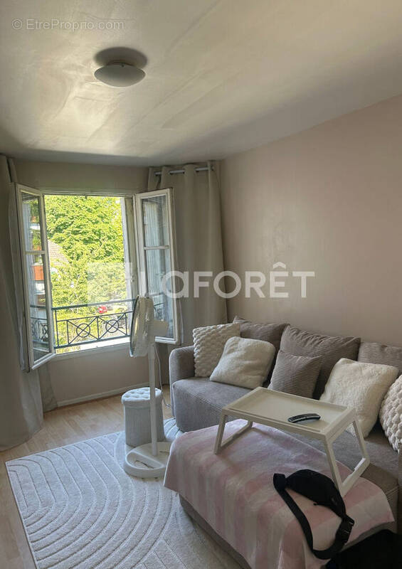 Appartement à THIAIS